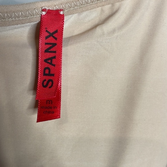 SPANX | Women’s Nude Open Bust Slip Shapewear Size Medium - Picture 4 of 6